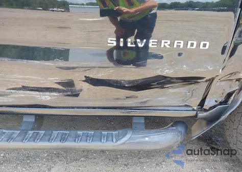 2017 Chevrolet Silverado 1500 Wt z USA, uszkodzony, nr VIN 1GCNKNEC7HZ265523